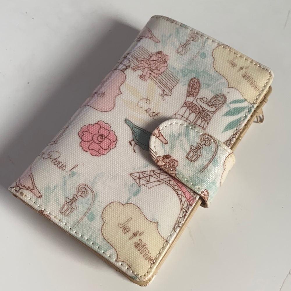 Paris Wallet